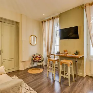 Marcelle Lender, Cosy Appartement Albi